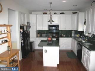 109 William Road Pottstown, PA 19464 - Photo 4 of 6 Gallery Image 4