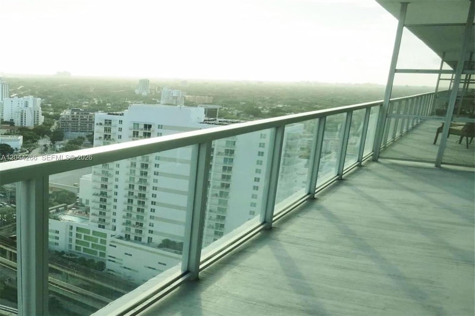 79 Southwest 12th Street, Unit 2905S Miami, FL 33130 - Photo 16 of 30
