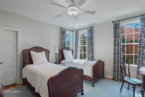 $615,000 | 4537 Gilbert Drive, Shreveport, LA 71106