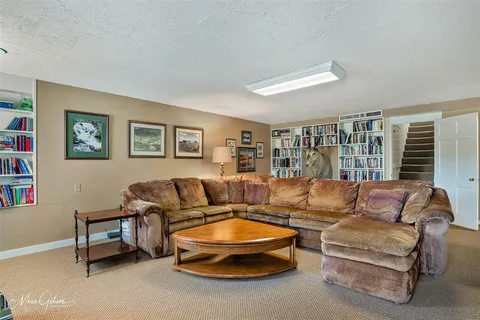 $615,000 | 4537 Gilbert Drive, Shreveport, LA 71106