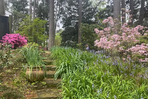 $615,000 | 4537 Gilbert Drive, Shreveport, LA 71106