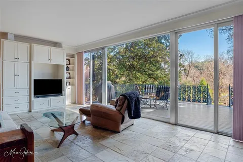 $615,000 | 4537 Gilbert Drive, Shreveport, LA 71106