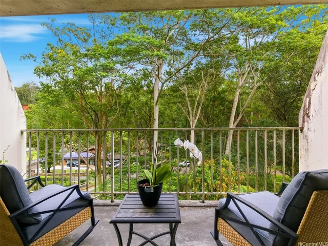 $344,999 | 95-2039 Waikalani Place, Unit C406, Mililani, HI 96789