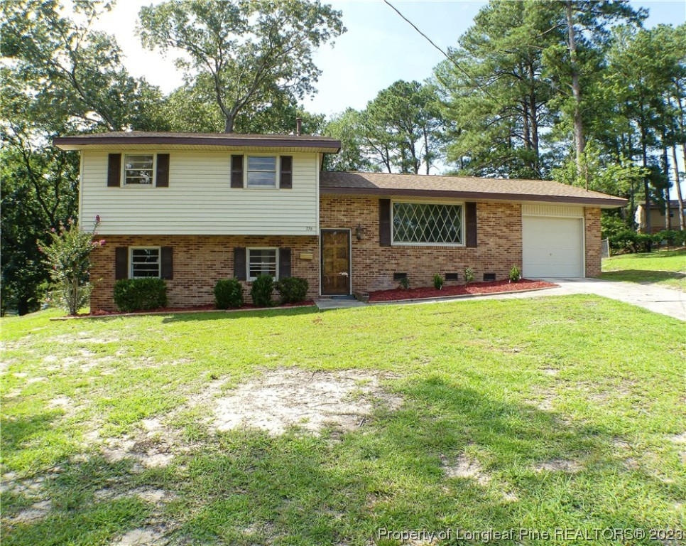 736 Chadwick Road Fayetteville, NC 28301 - Photo 2 of 25