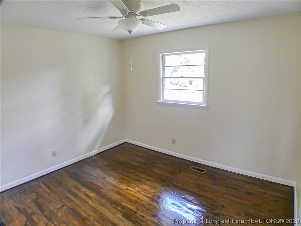 736 Chadwick Road Fayetteville, NC 28301 - Photo 8 of 25