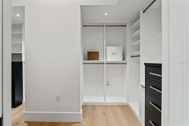 $17,000 | 804 Idlewood Drive, Unit 1, Tampa, FL 33609