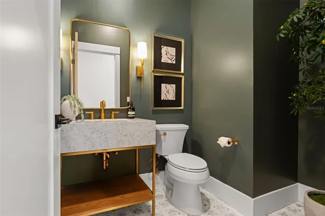 $17,000 | 804 Idlewood Drive, Unit 1, Tampa, FL 33609