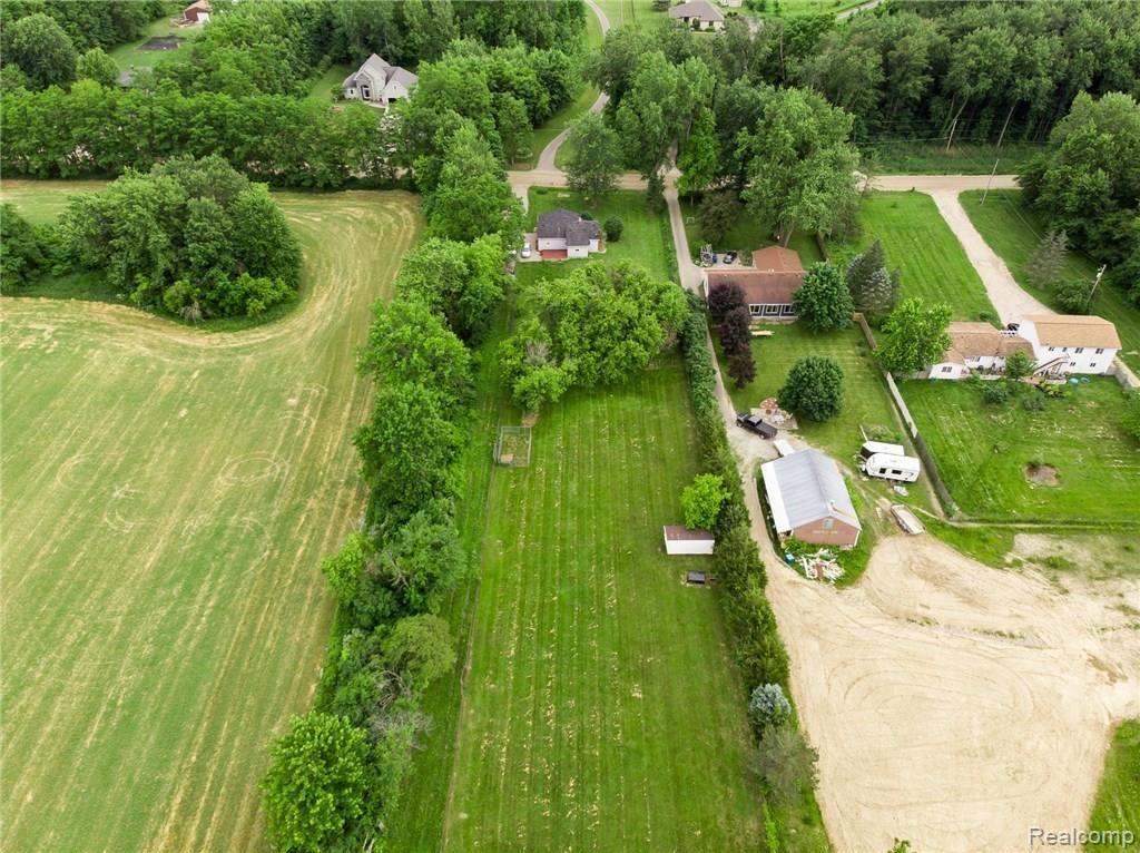 2134 West Ray Road Fenton, MI 48430 - Photo 18 of 24 2134 Ray Rd Aerial-2.jpg