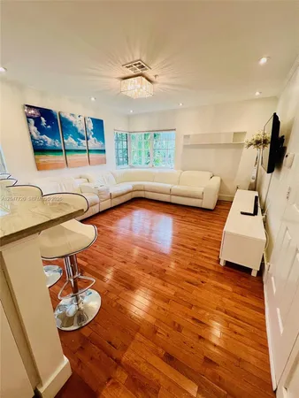 $3,500 | 600 Euclid Avenue, Unit 5B, Miami Beach, FL 33139