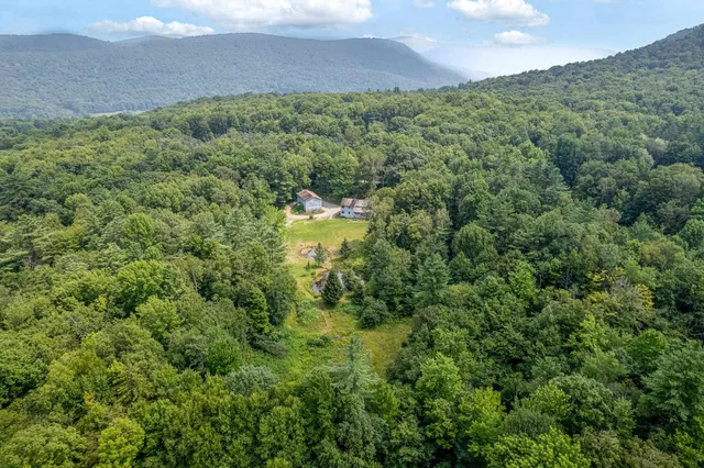 $269,000 | 164 Mc Garron Road, Middletown Springs, VT 05757