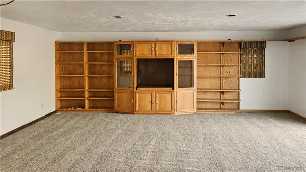 a view of an empty room with a empty space