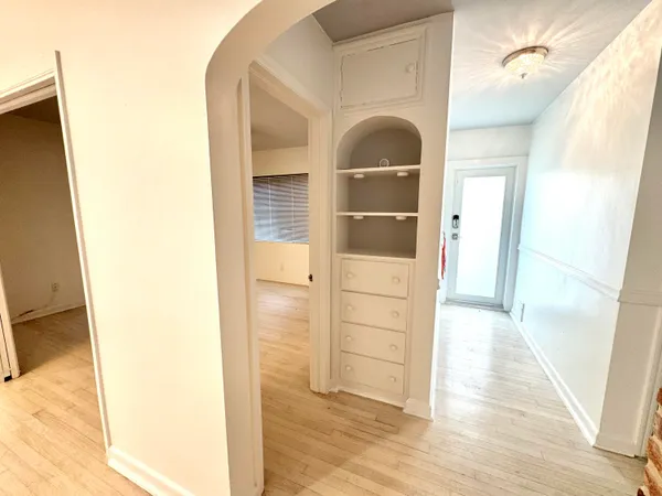 $1,999 | 210 Ocean Breeze, Unit 1, Lake Worth Beach, FL 33460