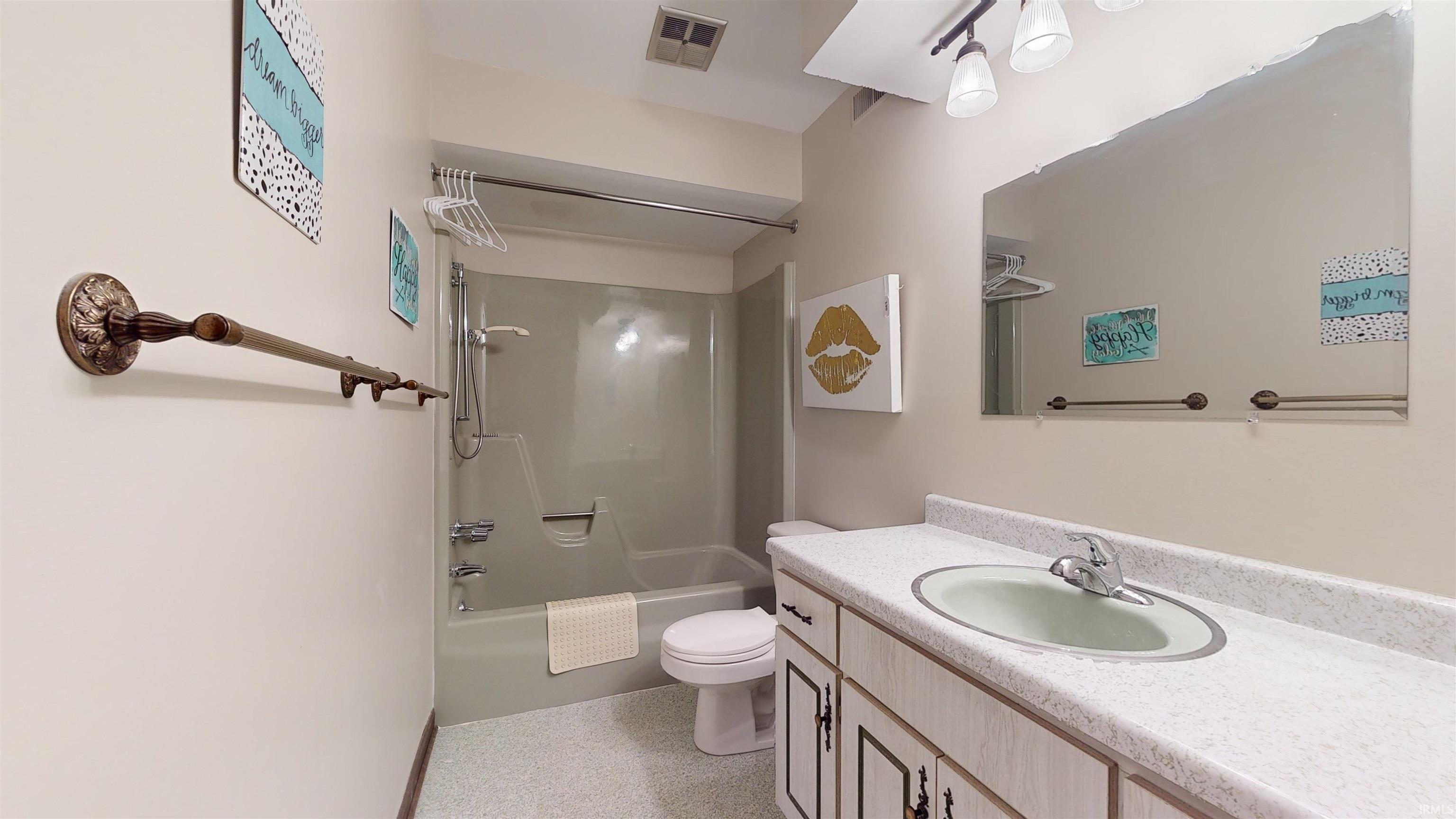 12830 Red Gate Road Evansville, IN 47725 - Photo 25 of 35 Gallery Image 25