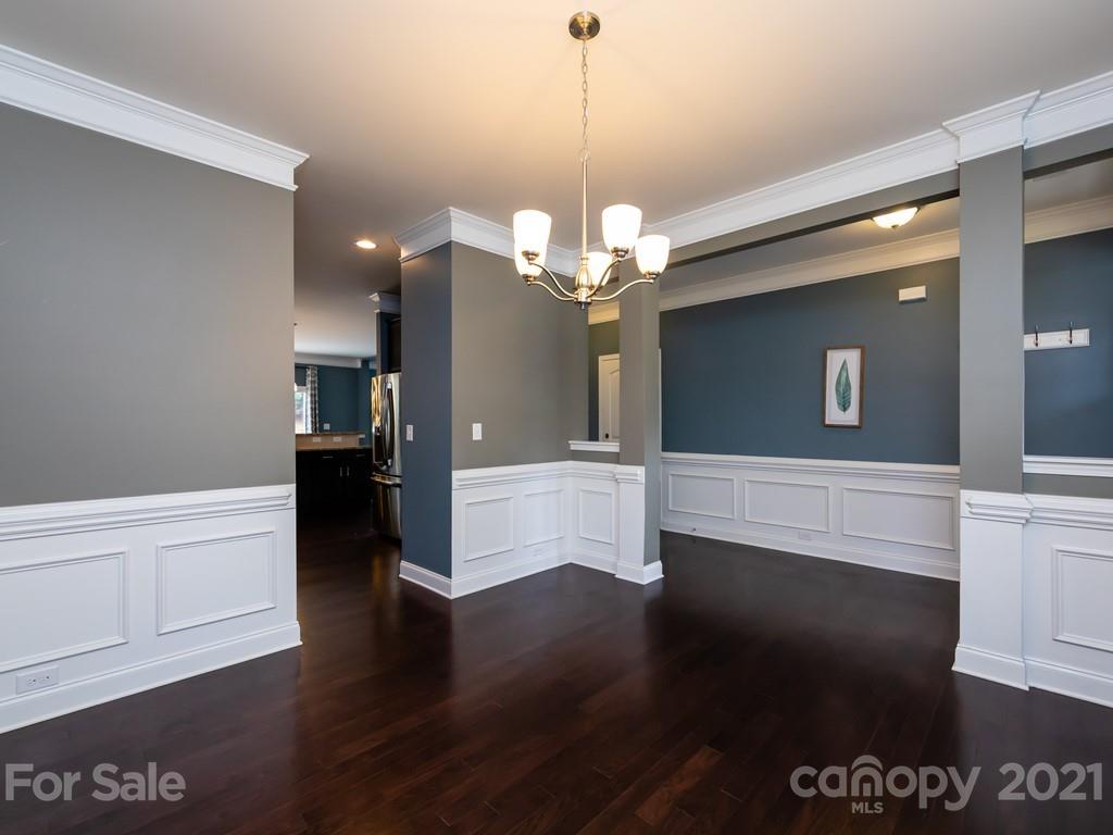 9218 Inverness Bay Road Charlotte, NC 28278 - Photo 8 of 47 Gallery Image 8