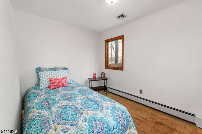 32 Clayton Road West Milford, NJ 07421 - Photo 19 of 49