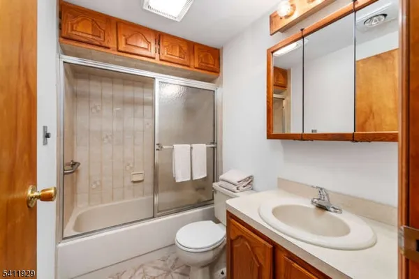 $629,900 | 32 Clayton Road, West Milford, NJ 07421