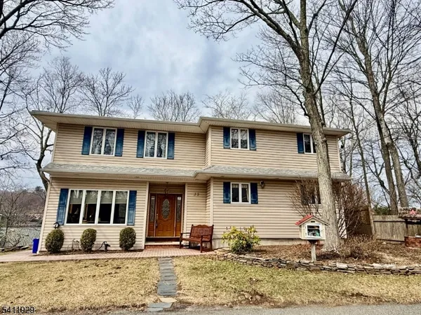 $629,900 | 32 Clayton Road, West Milford, NJ 07421