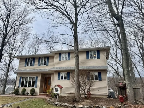$629,900 | 32 Clayton Road, West Milford, NJ 07421