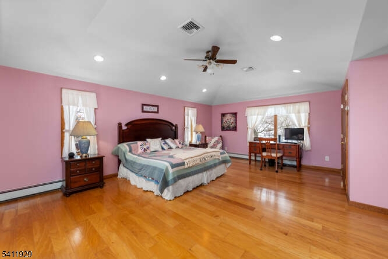 32 Clayton Road West Milford, NJ 07421 - Photo 7 of 49