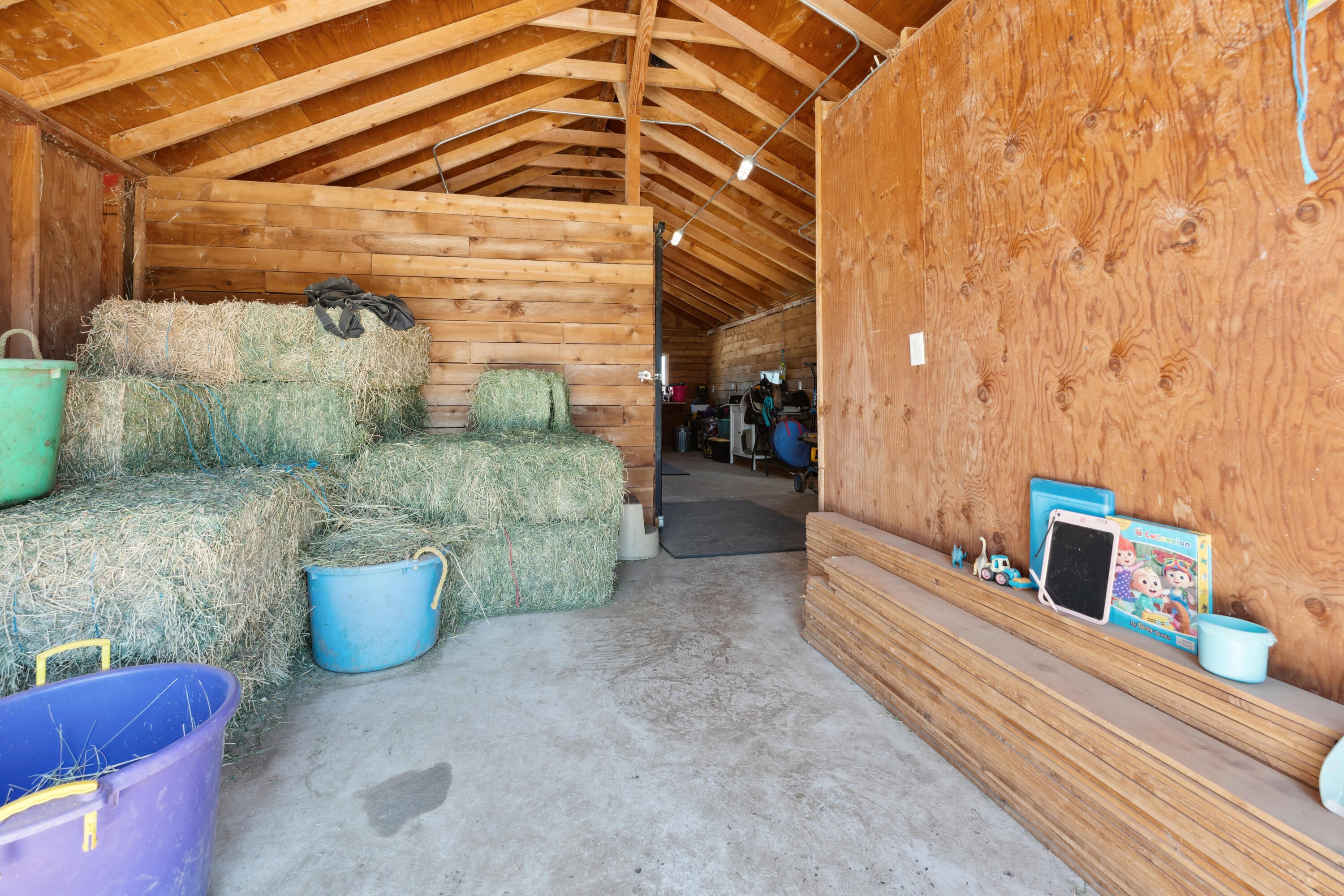 622 Raven Road Central Point, OR 97502 - Photo 55 of 65 DSC00925