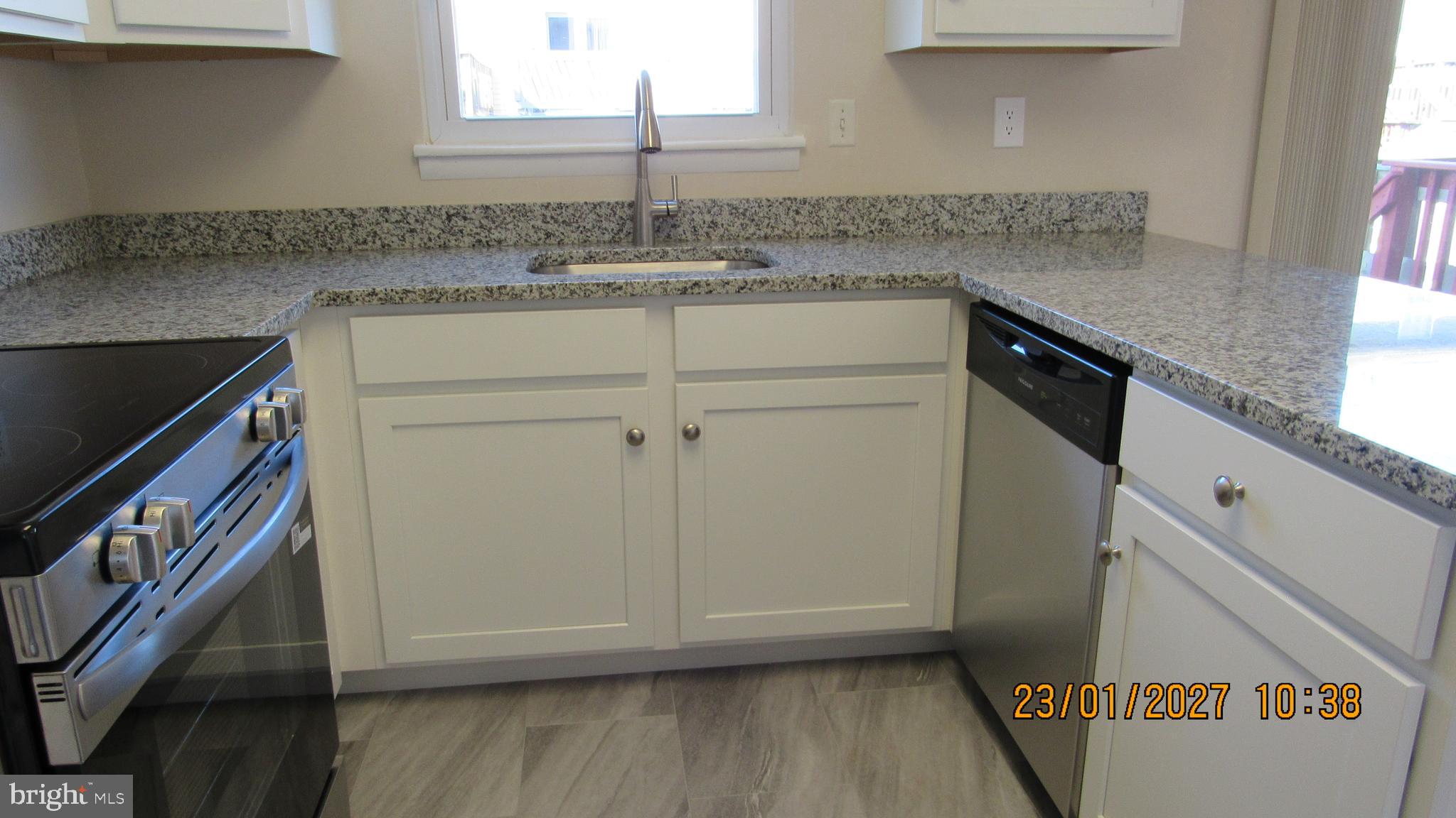 4028 Rustico Road Baltimore, MD 21220 - Photo 9 of 43 NEW kitchen granite counter