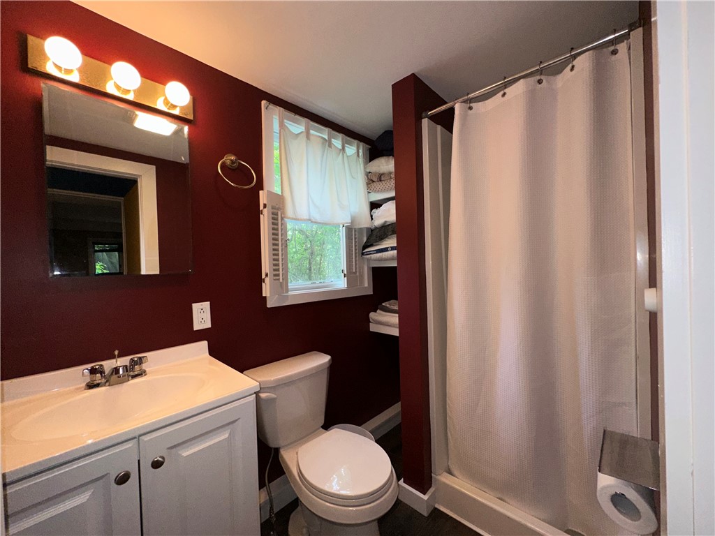 58 Beach Street Warren, RI 02885 - Photo 12 of 25