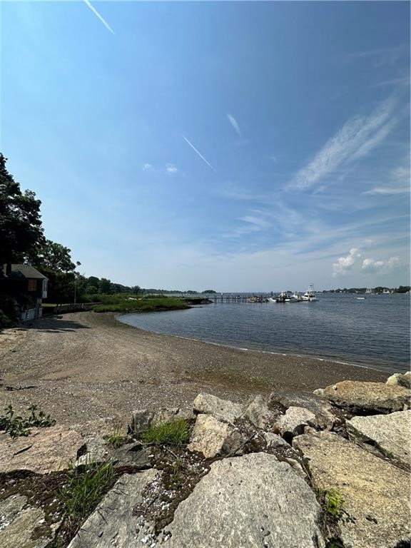 58 Beach Street Warren, RI 02885 - Photo 21 of 25