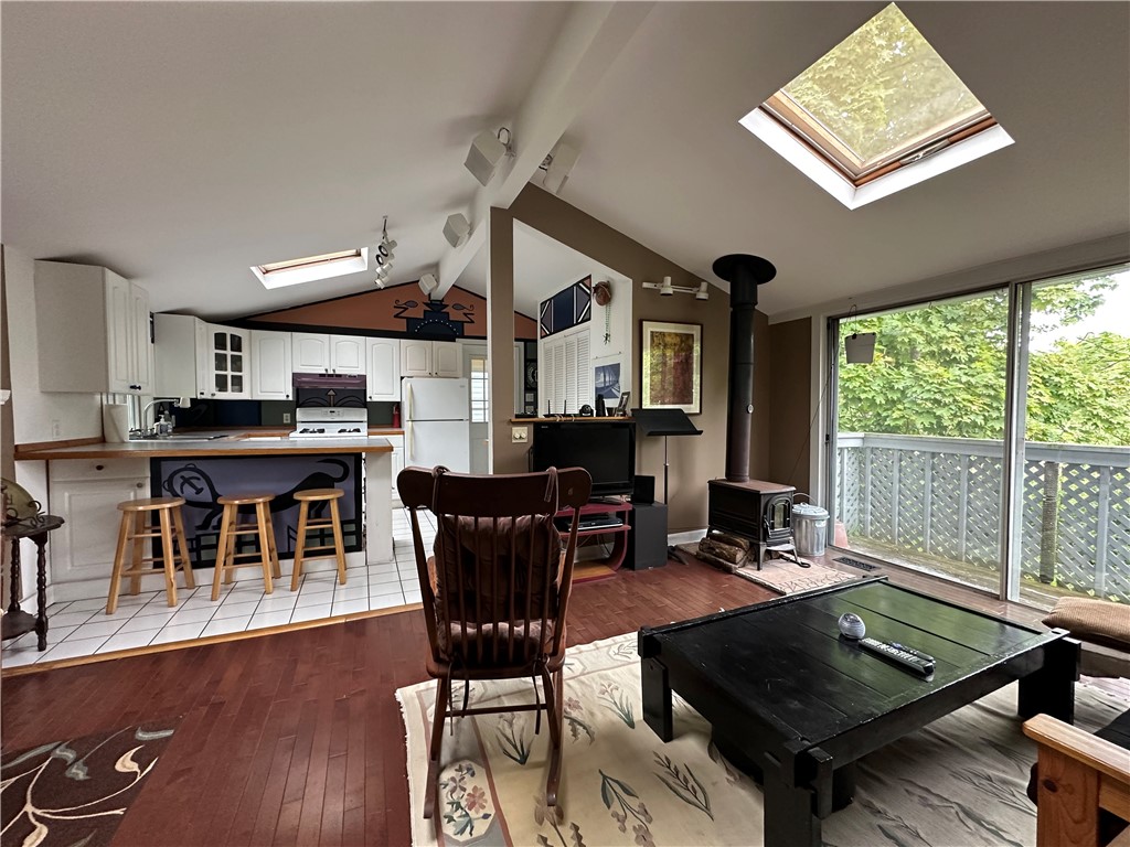 58 Beach Street Warren, RI 02885 - Photo 7 of 25