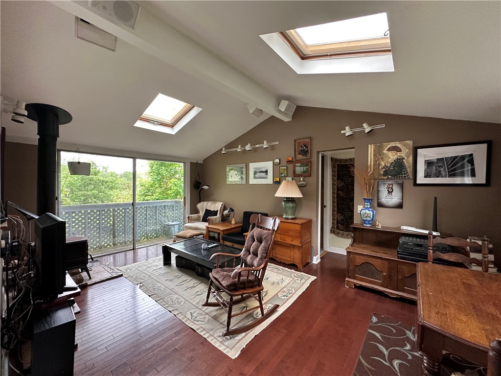 58 Beach Street Warren, RI 02885 - Photo 8 of 25