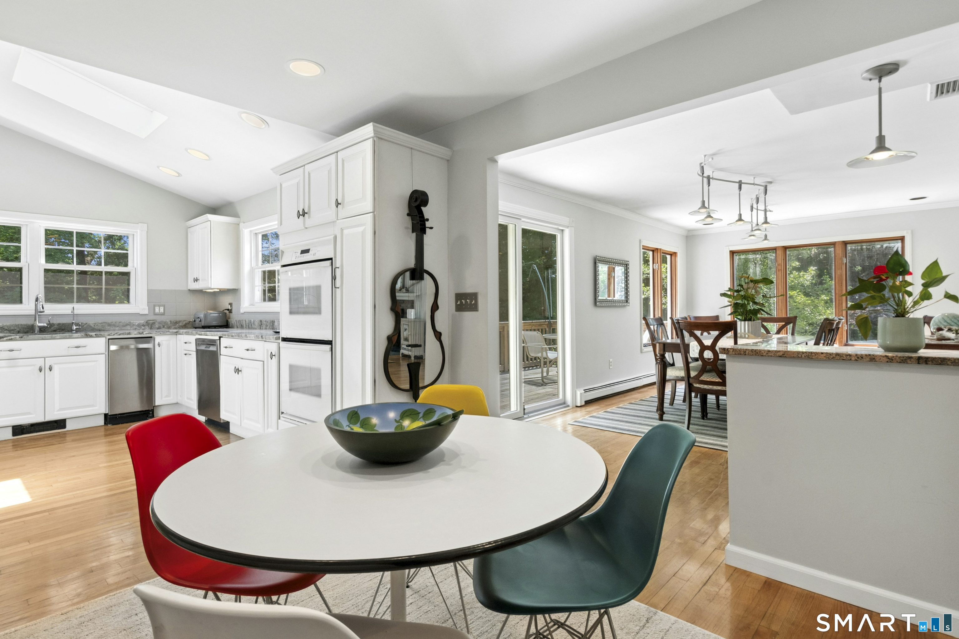 25 Olmstead Lane Ridgefield, CT 06877 - Photo 4 of 38