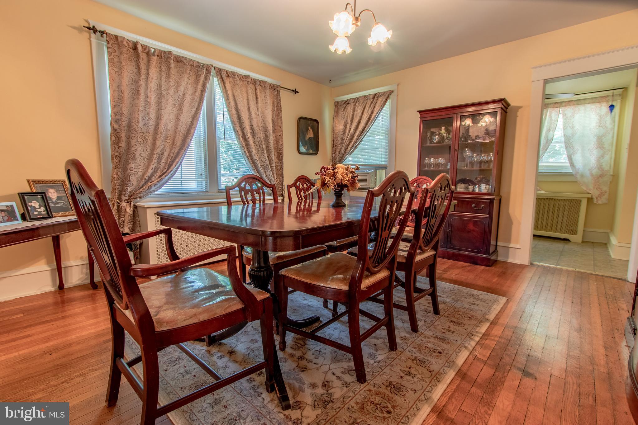 119 Walsh Road Lansdowne, PA 19050 - Photo 9 of 30