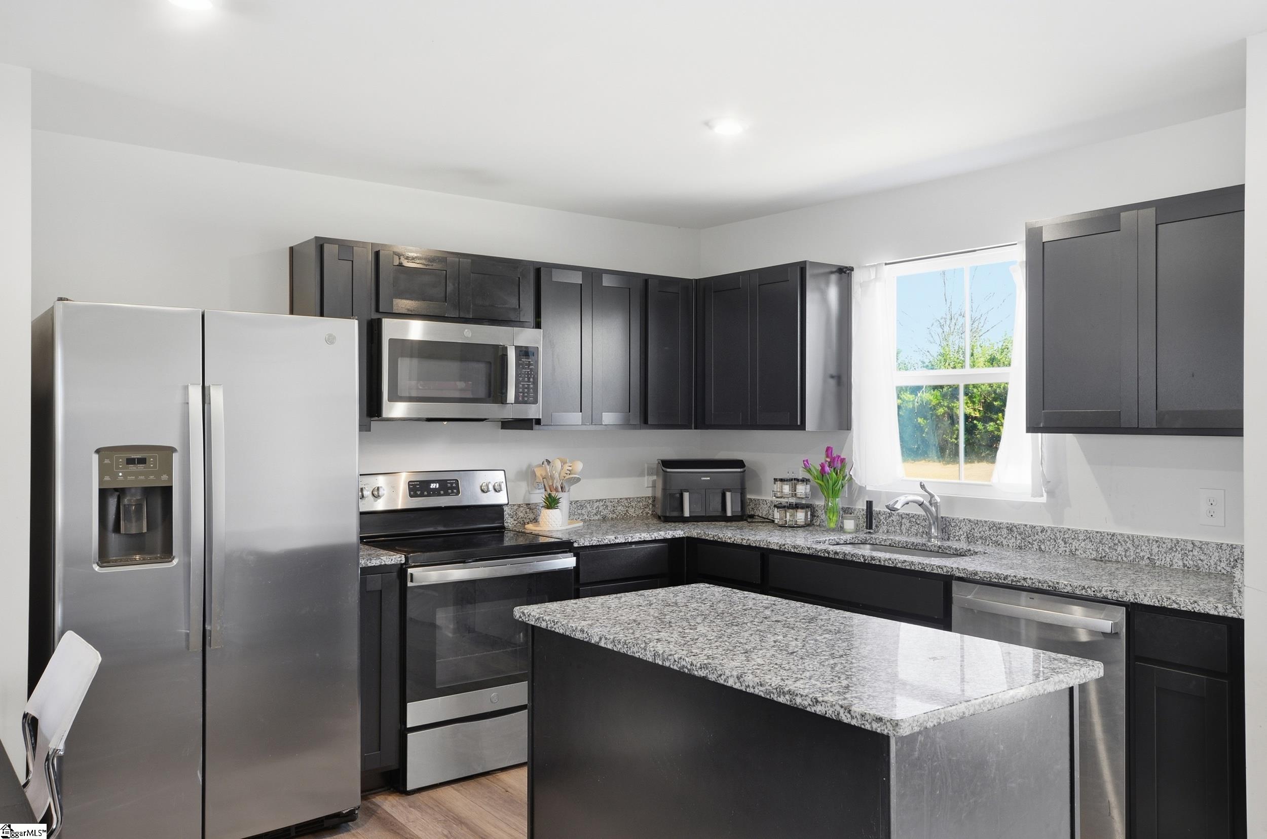 770 Jacobs Trail Inman, SC 29349 - Photo 8 of 38