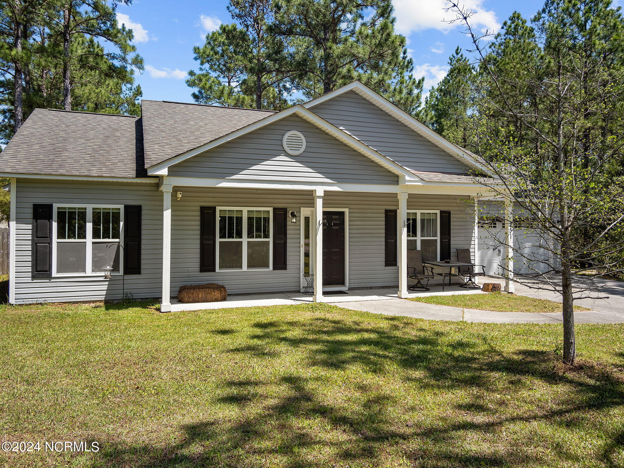 1-web-or-mls-P4237656