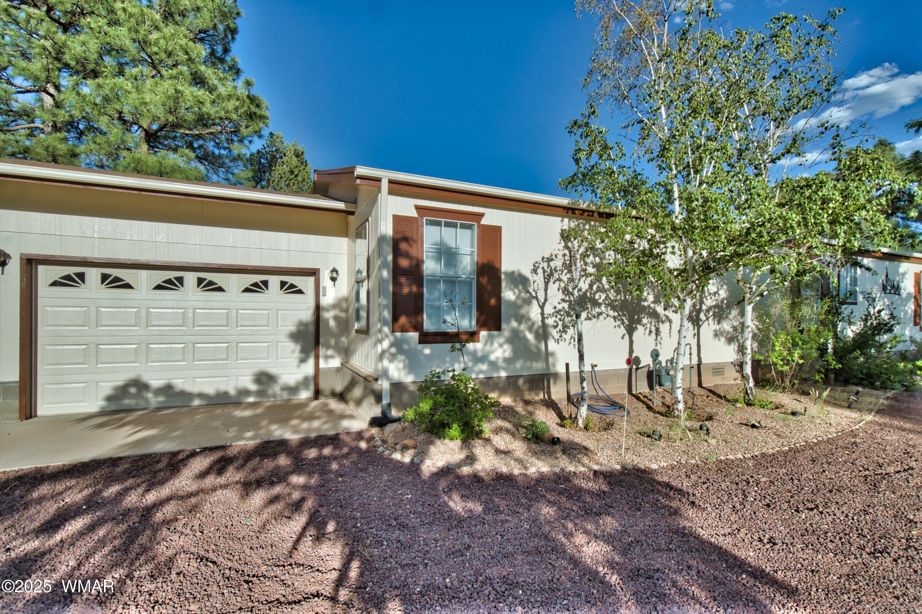 180 Timber Ridge Loop Show Low, AZ 85901 - Photo 56 of 61 Front View