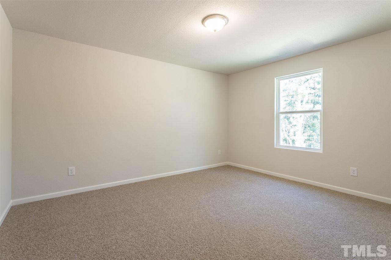 352 Rustling Way Zebulon, NC 27597 - Photo 15 of 18 Gallery Image 15