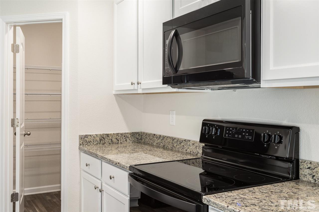 352 Rustling Way Zebulon, NC 27597 - Photo 10 of 18 Gallery Image 10