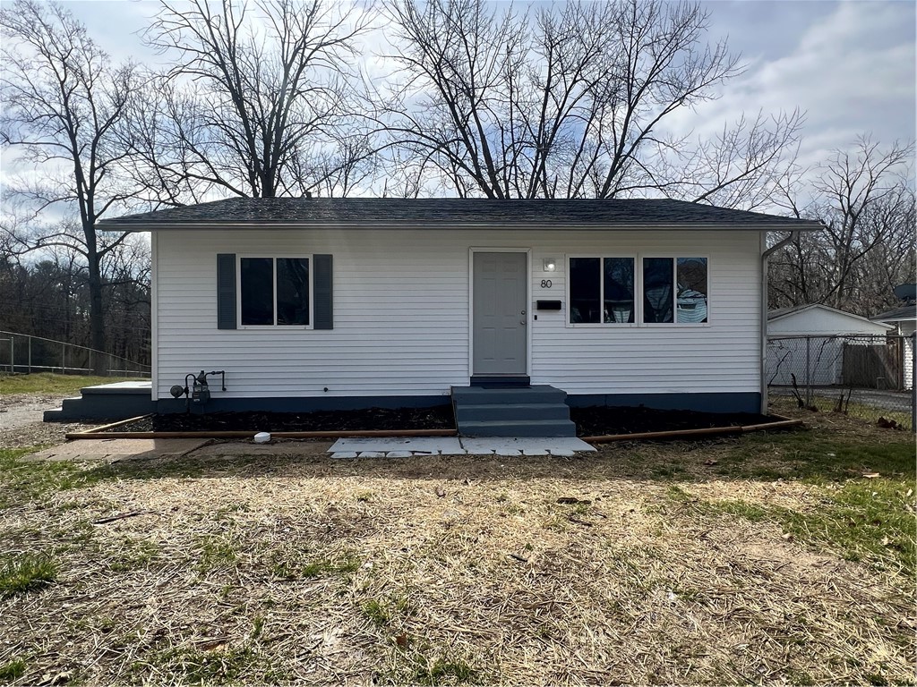 80 Phillips Drive Decatur, IL 62521 - Photo 1 of 18 Gallery Image 1