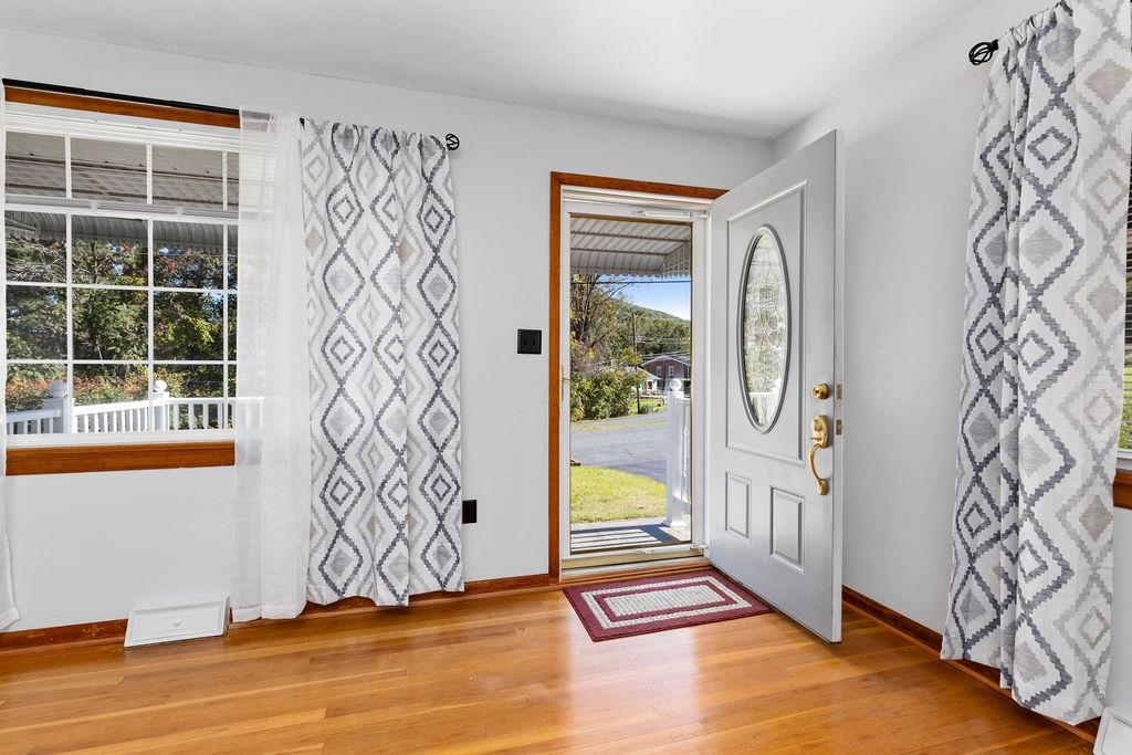 802 Rutherford Street Staunton, VA 24401 - Photo 11 of 43 Gallery Image 11