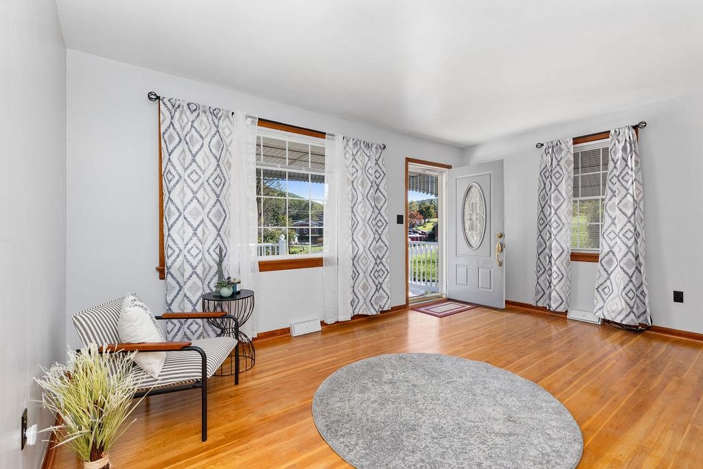 802 Rutherford Street Staunton, VA 24401 - Photo 12 of 43 Gallery Image 12