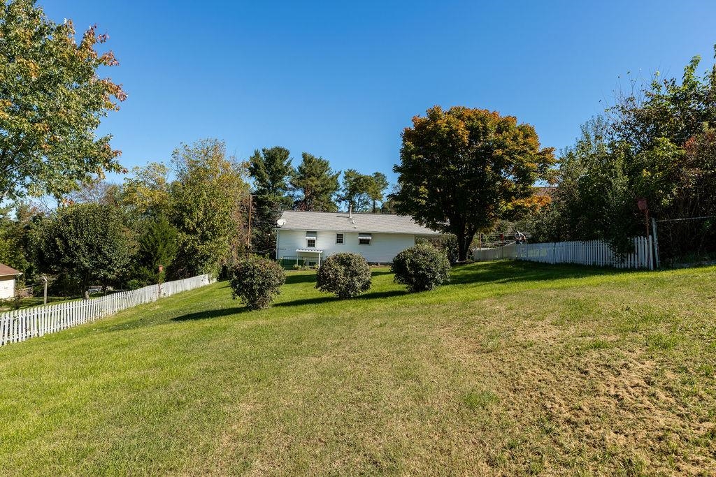 802 Rutherford Street Staunton, VA 24401 - Photo 42 of 43 Gallery Image 42
