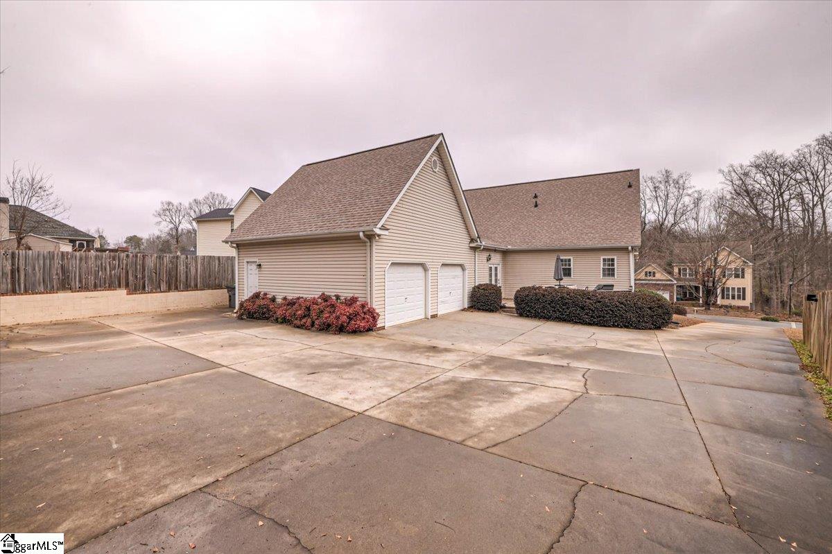 311 Chukar Way Greenville, SC 29617 - Photo 38 of 50