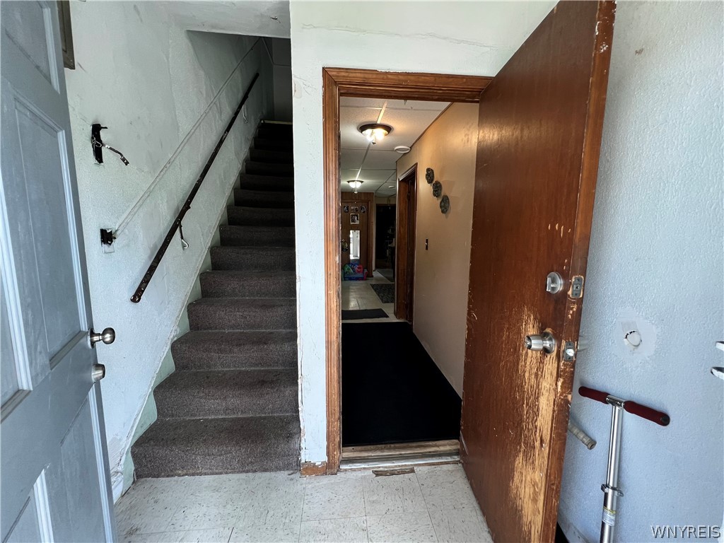 153 Sumner Place Buffalo, NY 14211 - Photo 14 of 36