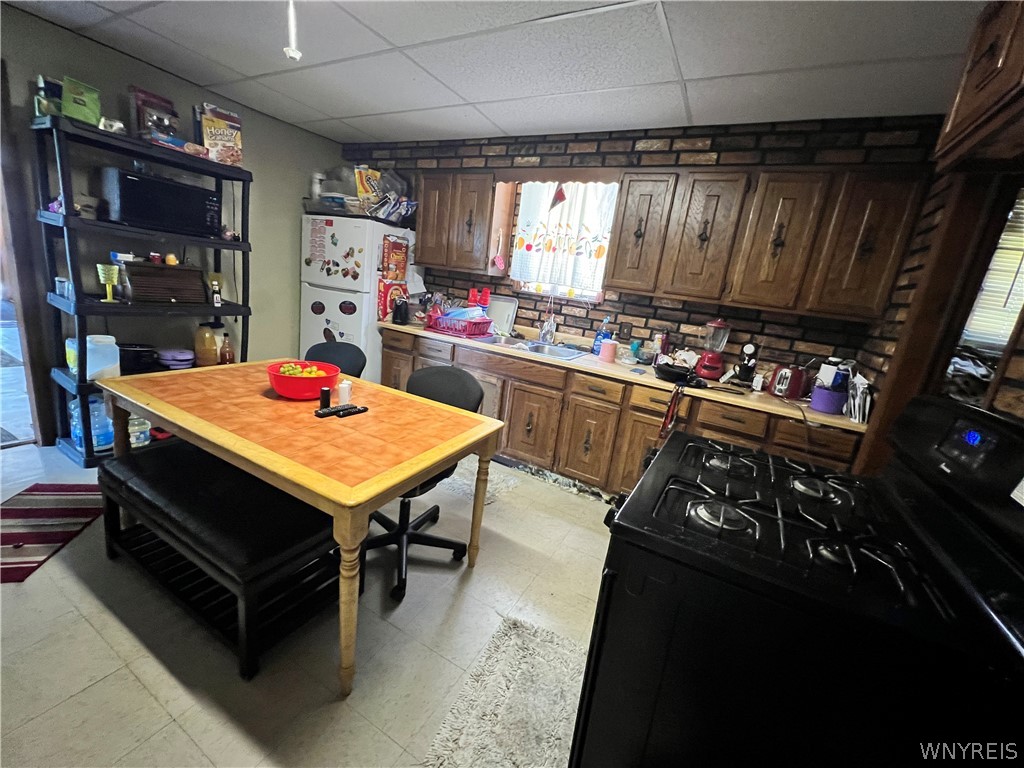 153 Sumner Place Buffalo, NY 14211 - Photo 23 of 36