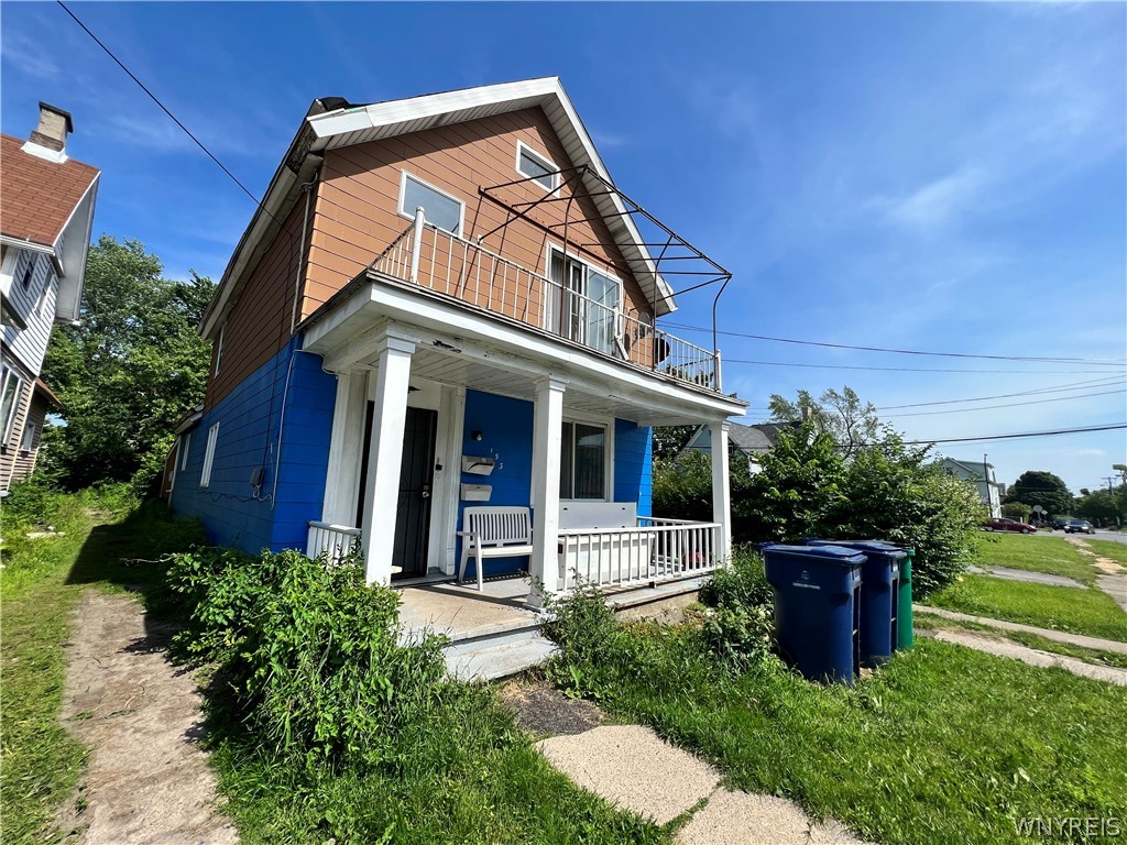 153 Sumner Place Buffalo, NY 14211 - Photo 3 of 36