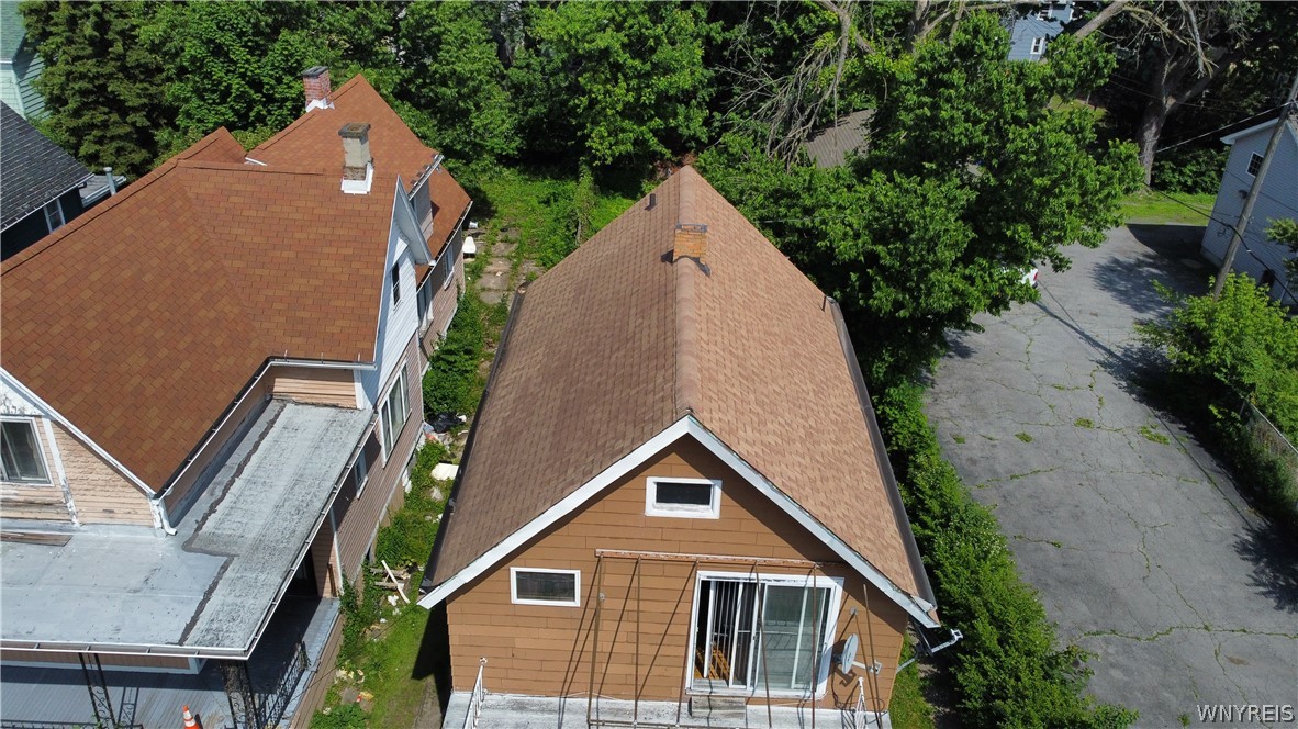 153 Sumner Place Buffalo, NY 14211 - Photo 5 of 36