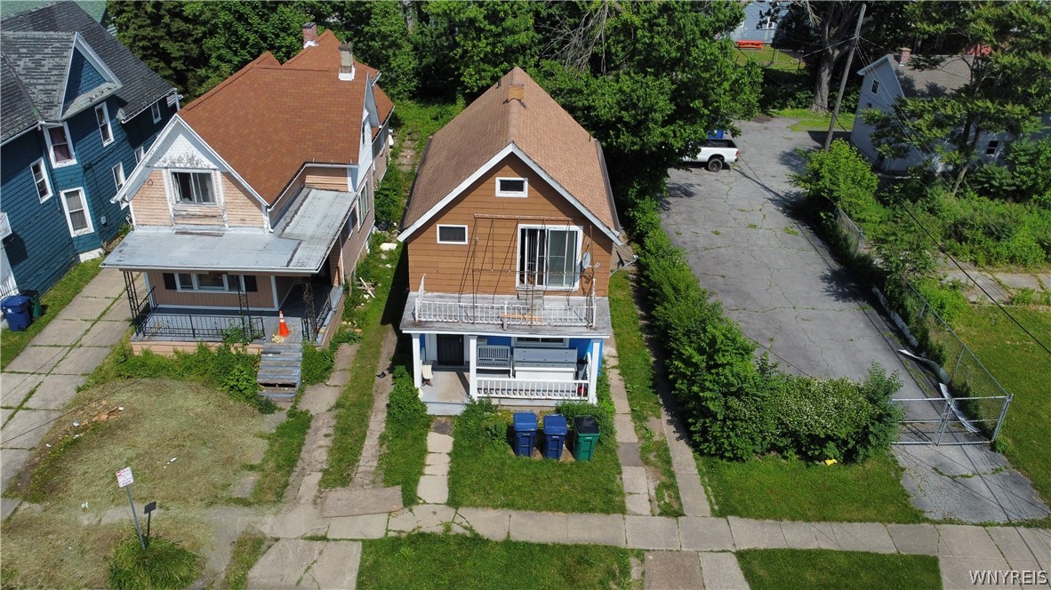 153 Sumner Place Buffalo, NY 14211 - Photo 6 of 36