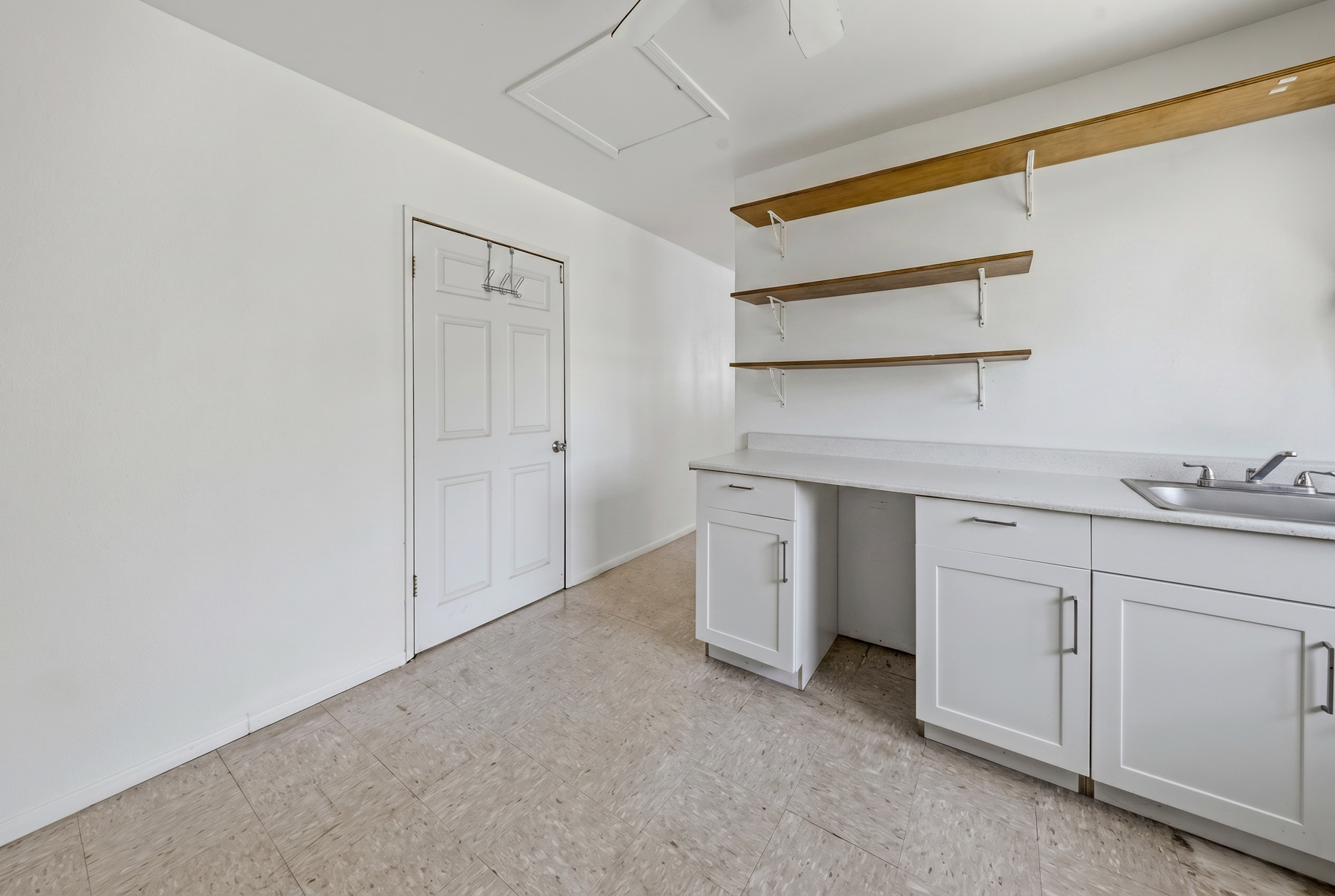 8730 Kekaha Road, Unit 2 Kekaha, HI 96752 - Photo 21 of 30 Gallery Image 21