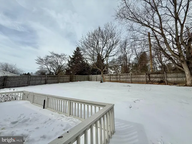 $321,900 | 335 Donna Lane, York, PA 17403