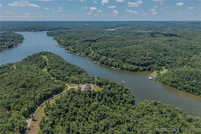 $3,589,900 | 26450 Eagle Point Road, Unit (1415 47' LAKE FRONT), Barnett, MO 65011