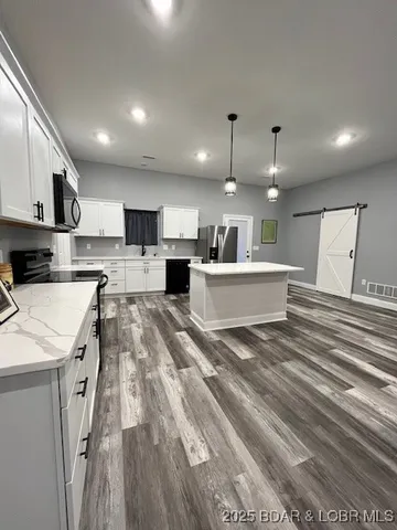 $3,589,900 | 26450 Eagle Point Road, Unit (1415 47' LAKE FRONT), Barnett, MO 65011